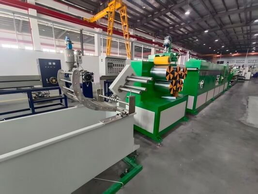 Precyzja w przemyśle opakowaniowym w czterokrotnym systemie wytłaczania PP 1-z-4