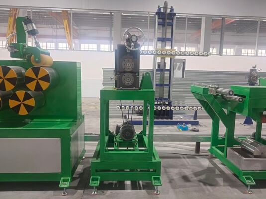 Czteroliniowa synchronizacja, wydajne tłoczenie – rozwiązanie jednostki tłoczącej o wysokiej wydajności