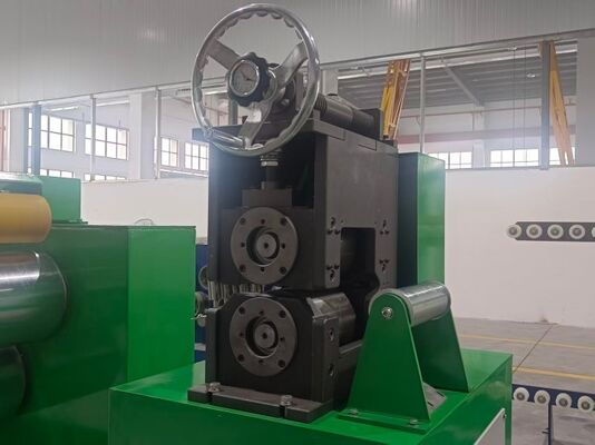 Trwałe wzornictwo klasy przemysłowej, zbudowane do ciągłej produkcji o wysokiej intensywności